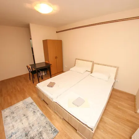 Hayat Hills Apartment *
